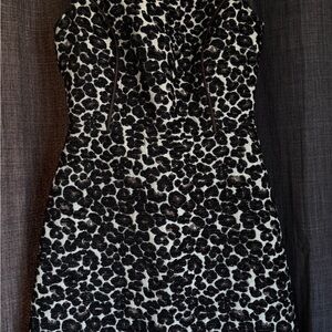 Elegant Black and White Leopard Print Dress